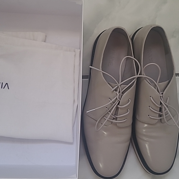 Designers shoes ๐ ๐ ๐ ๐ - Picture 7 of 8